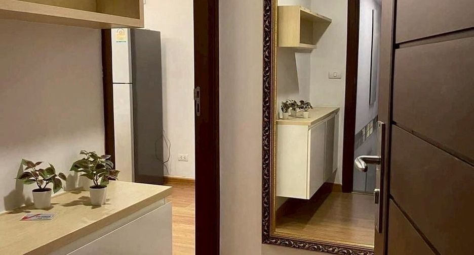 For rent 2 ベッドルーム condo in Watthana, Bangkok