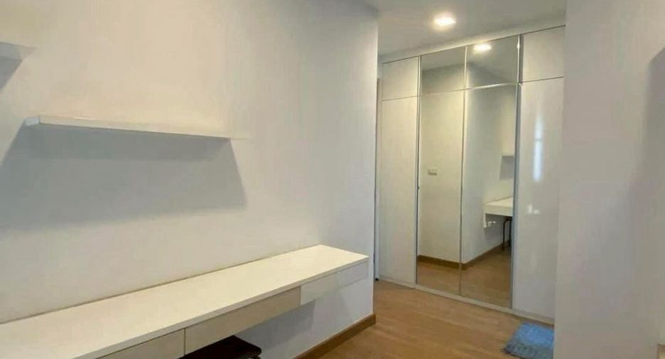 For rent 2 ベッドルーム condo in Watthana, Bangkok