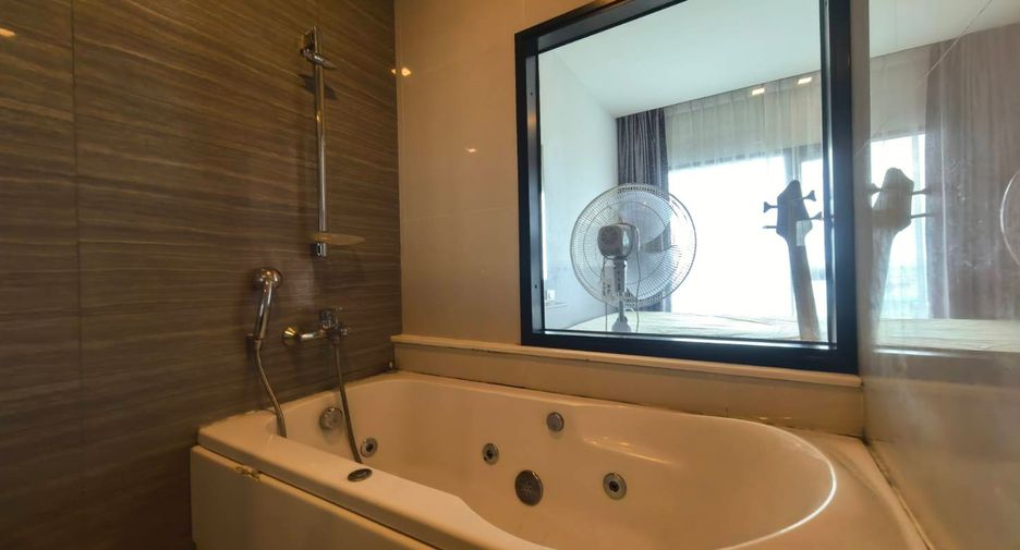 Wohnung zum Kauf mit 1 Zimmer in Si Racha, Chonburi