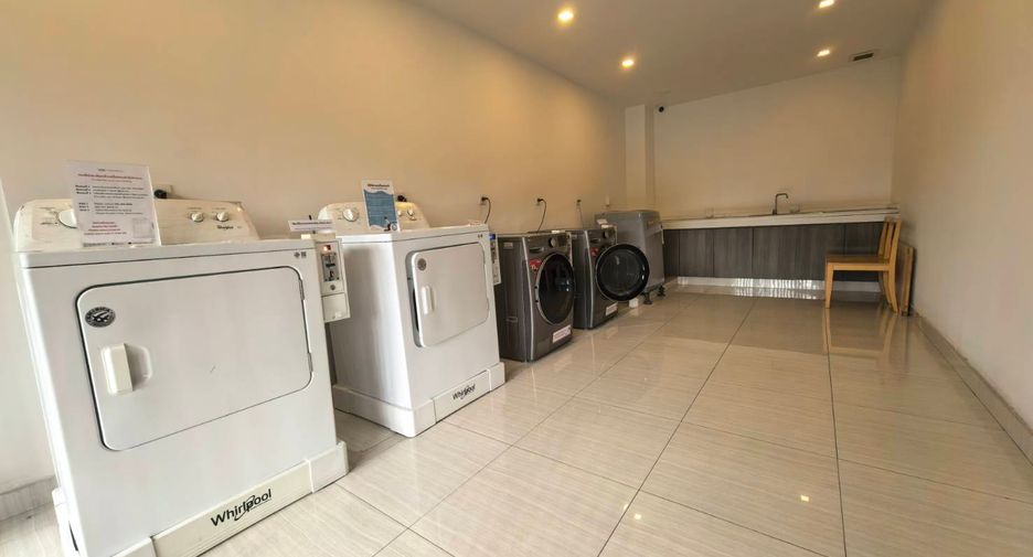 Wohnung zum Kauf mit 1 Zimmer in Si Racha, Chonburi
