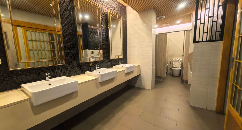 Wohnung zum Kauf mit 1 Zimmer in Si Racha, Chonburi