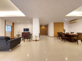 For rent 2 bedrooms condo in Sathon, Bangkok