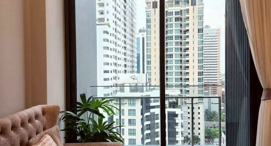 For rent 1 bed condo in Khlong Toei, Bangkok