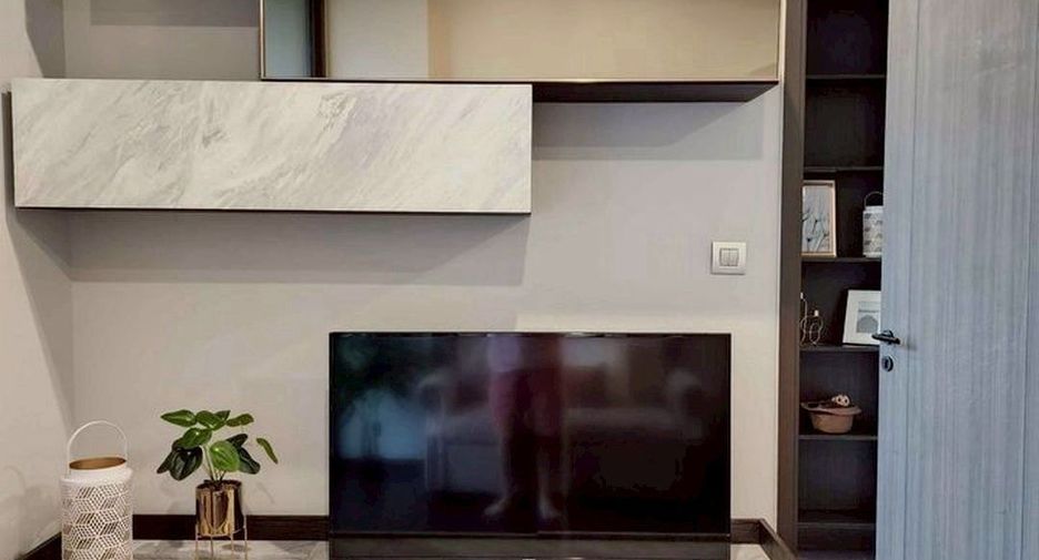 For rent 1 bed condo in Khlong Toei, Bangkok