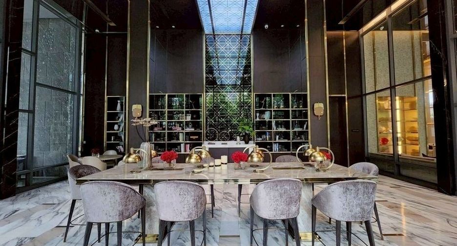 For rent 1 bed condo in Khlong Toei, Bangkok