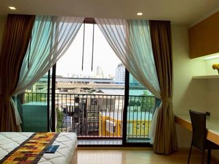 For rent 1 bed condo in Phaya Thai, Bangkok