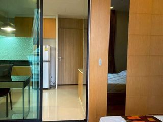 For rent 1 bed condo in Phaya Thai, Bangkok