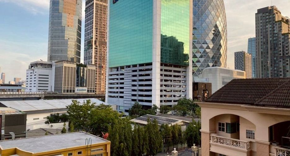 For rent 1 bed condo in Phaya Thai, Bangkok