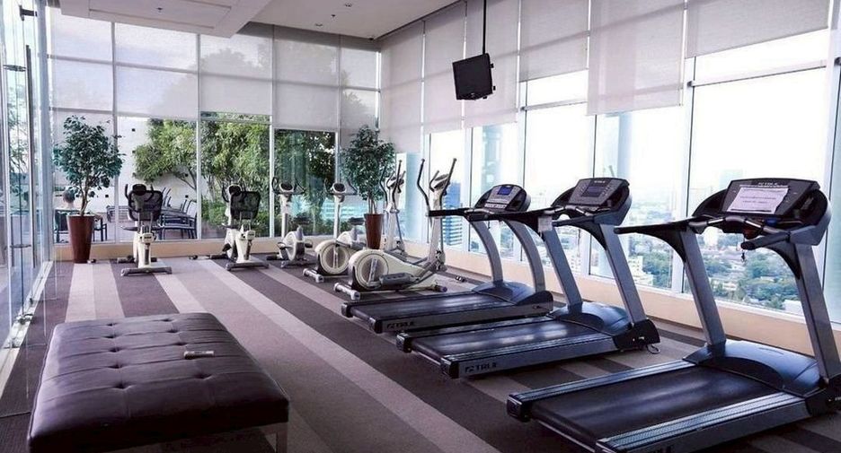 For rent 2 bedrooms condo in Khlong Toei, Bangkok