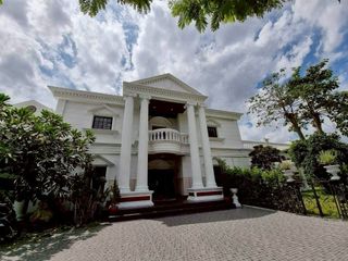 À louer 6 chambres maison à Bang Phli, Samut Prakan