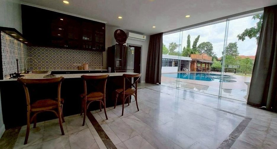 For rent 6 bedrooms house in Bang Phli, Samut Prakan