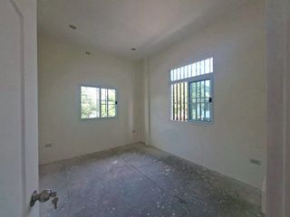 Haus zur Miete mit 3 Zimmer in Khlong Toei, Bangkok