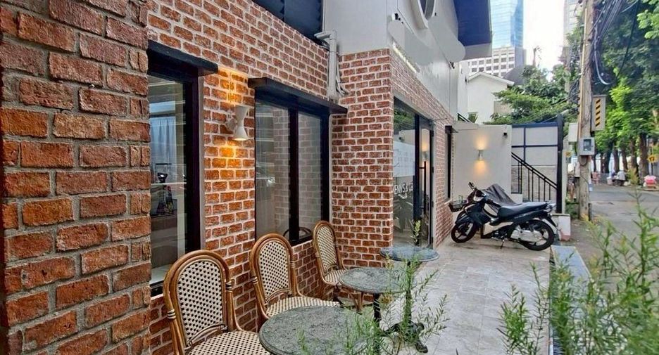 Gewerbefläche zur Miete in Sathon, Bangkok