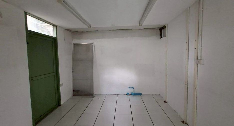 Gewerbefläche zur Miete in Sathon, Bangkok