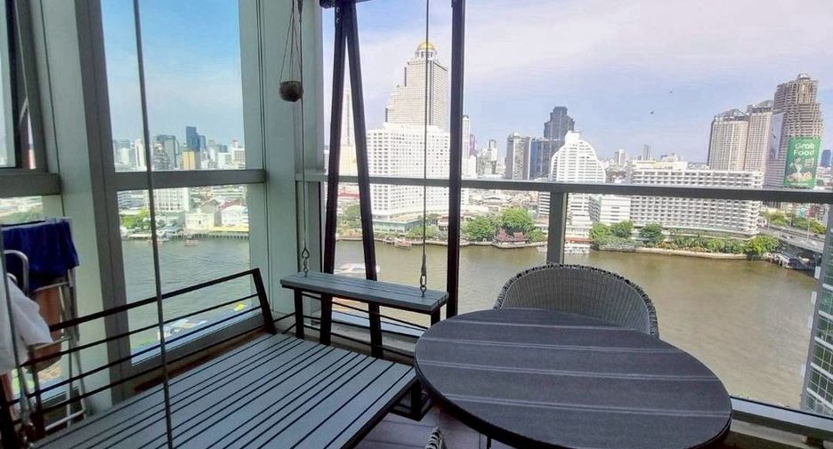 For sale 4 bedrooms condo in Sathon, Bangkok