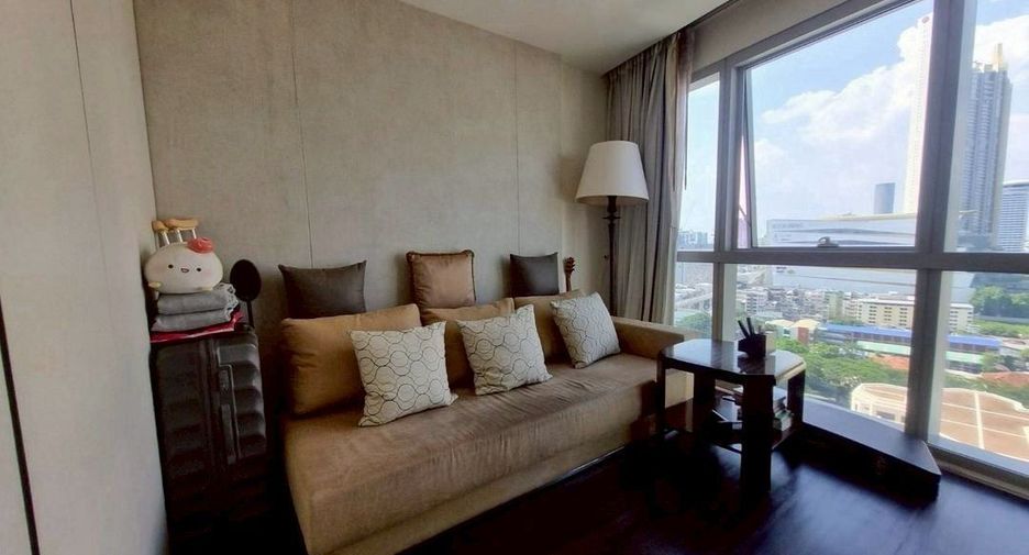 For sale 4 bedrooms condo in Sathon, Bangkok