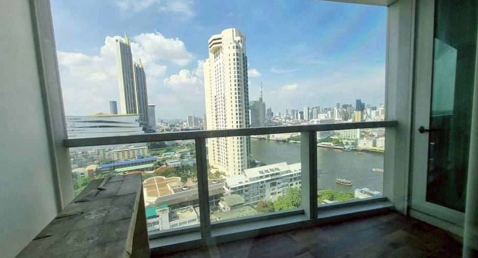 For sale 4 bedrooms condo in Sathon, Bangkok