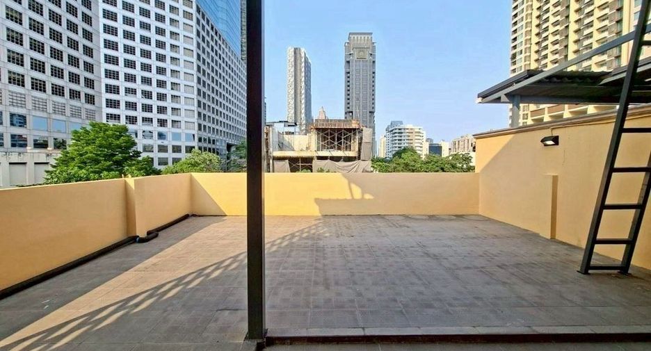 For rent 3 bedrooms house in Sathon, Bangkok