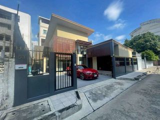 Casa en alquiler de 4 habitaciones en Sathon, Bangkok