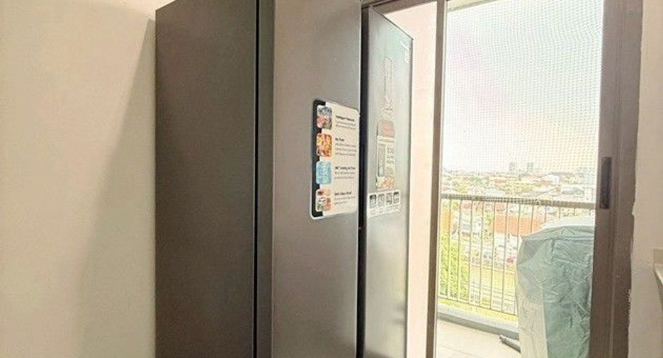 For rent 3 bedrooms condo in Mueang Nonthaburi, Nonthaburi