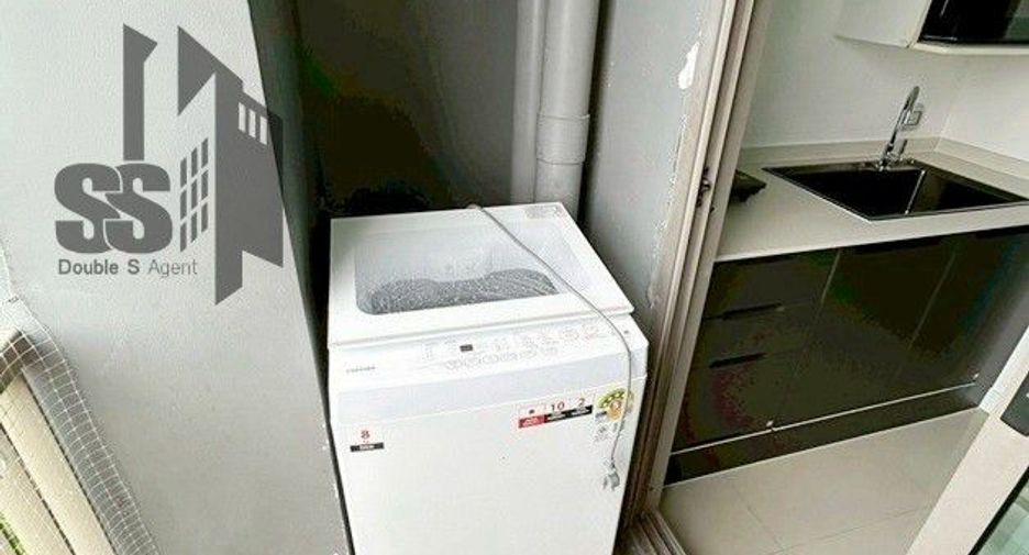 For rent 3 bedrooms condo in Mueang Nonthaburi, Nonthaburi