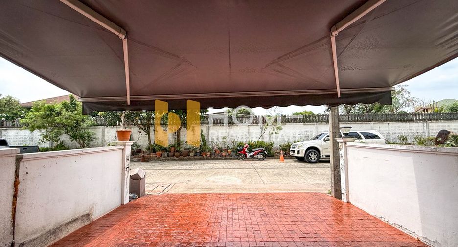 For sale 3 bedrooms house in Prawet, Bangkok