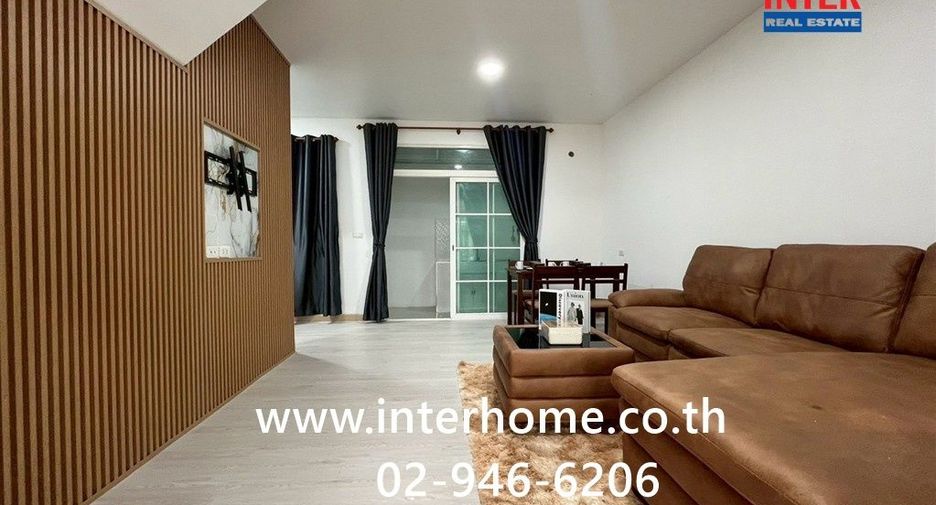 For sale 3 bedrooms townhouse in Phra Pradaeng, Samut Prakan