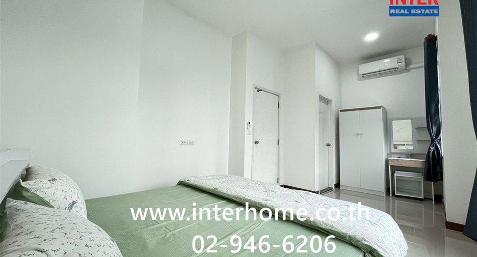 For sale 3 bedrooms townhouse in Phra Pradaeng, Samut Prakan