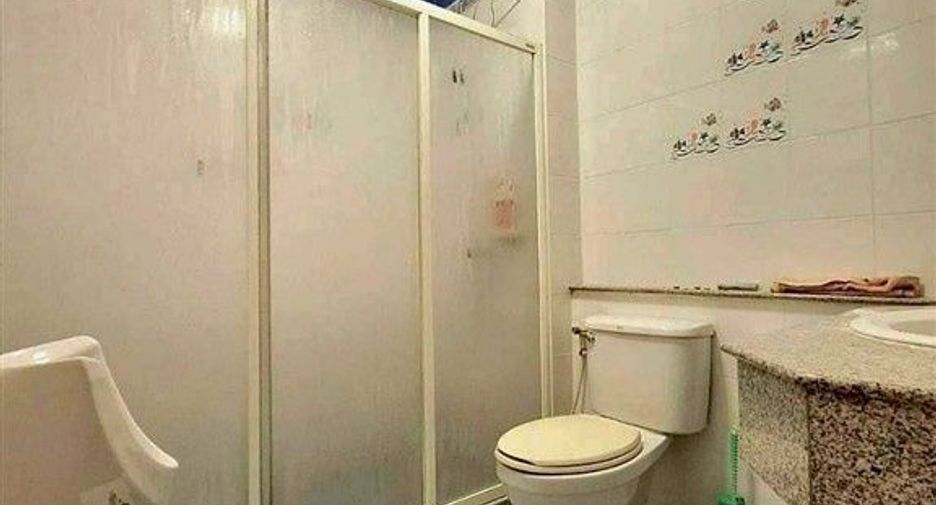 For sale 3 bedrooms townhouse in Mueang Nonthaburi, Nonthaburi