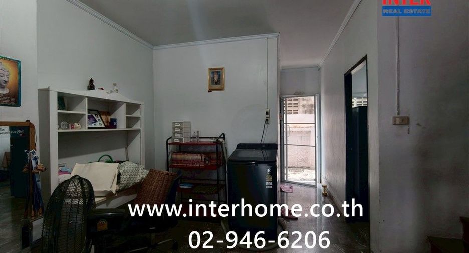 For sale 3 bedrooms townhouse in Thanyaburi, Pathum Thani