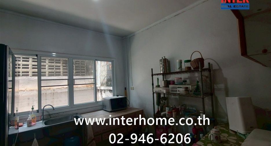 For sale 3 bedrooms townhouse in Thanyaburi, Pathum Thani
