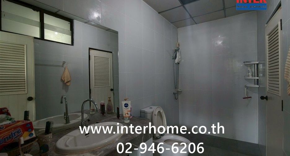 For sale 3 bedrooms townhouse in Thanyaburi, Pathum Thani
