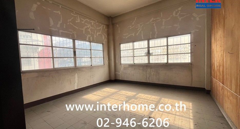 For sale 6 bedrooms retail Space in Lam Luk Ka, Pathum Thani