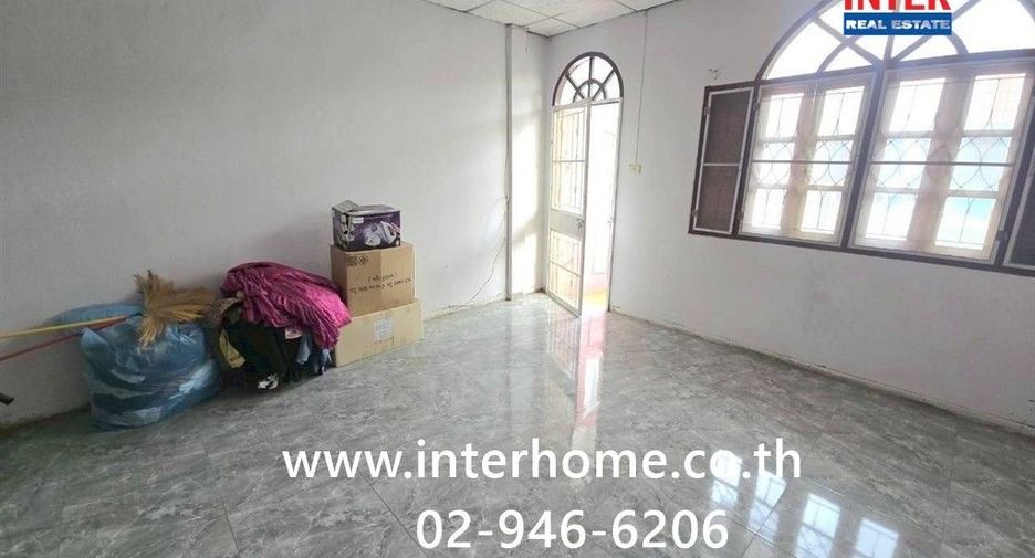 For sale 2 bedrooms townhouse in Khlong Sam Wa, Bangkok