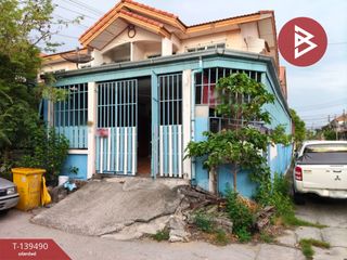 For sale 2 bedrooms townhouse in Bang Sao Thong, Samut Prakan