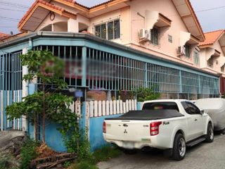 For sale 2 bedrooms townhouse in Bang Sao Thong, Samut Prakan