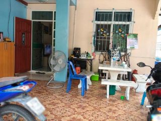 For sale 2 bedrooms townhouse in Bang Sao Thong, Samut Prakan