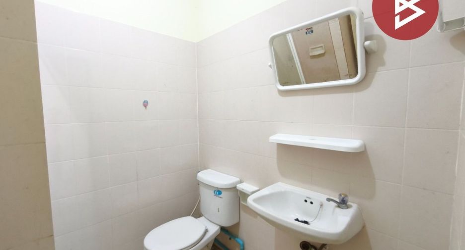 For sale 2 bedrooms townhouse in Bang Phli, Samut Prakan
