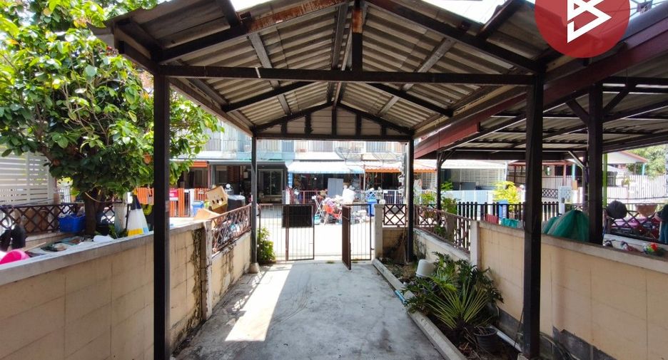 For sale 2 bedrooms townhouse in Bang Phli, Samut Prakan