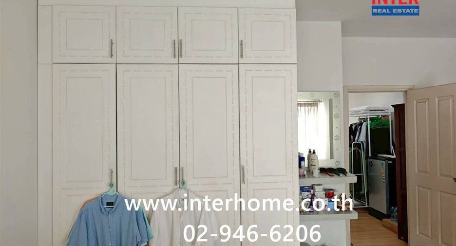 Reihenhaus zum Kauf mit 3 Zimmer in Bang Khen, Bangkok