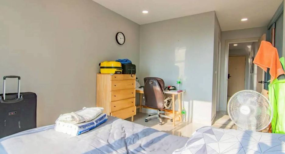 For sale 2 bedrooms condo in Jomtien, Pattaya