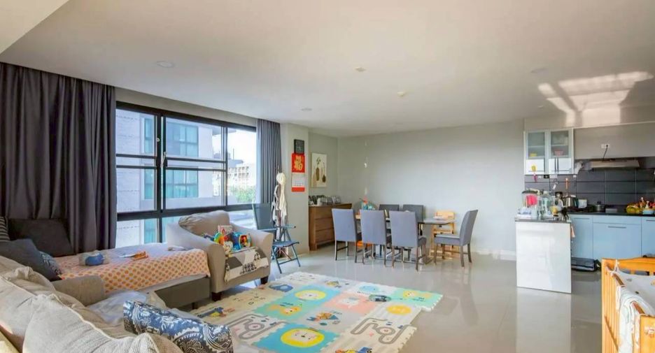 For sale 2 bedrooms condo in Jomtien, Pattaya