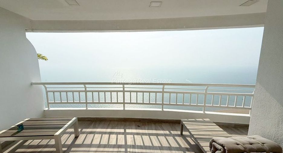 For sale 2 bedrooms condo in Jomtien, Pattaya
