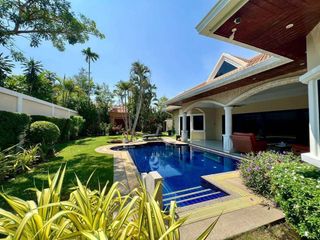 For sale 3 bedrooms villa in Bang Lamung, Chonburi
