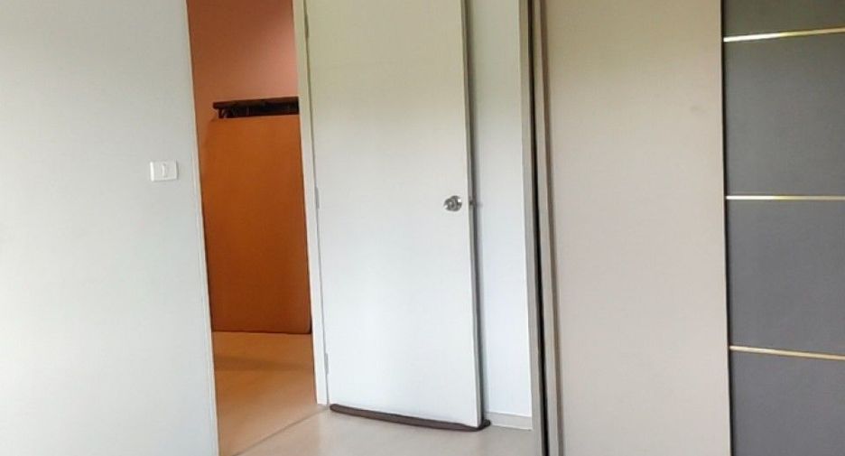 For sale 4 bedrooms townhouse in Bang Bo, Samut Prakan