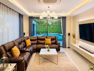 Villa zur Miete mit 5 Zimmer in San Sai, Chiang Mai