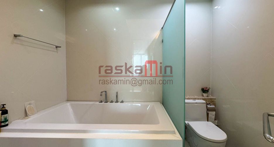 For sale 3 bedrooms condo in North Pattaya, Pattaya