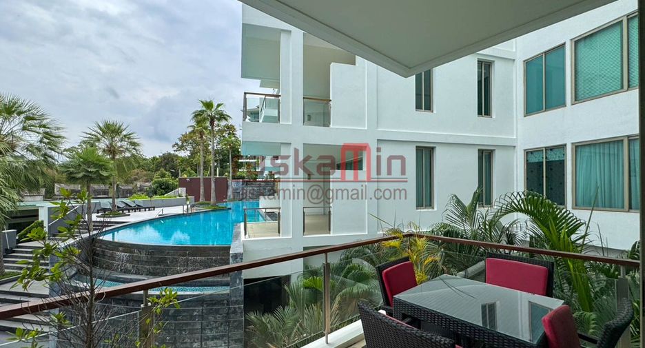 For sale 3 bedrooms condo in North Pattaya, Pattaya