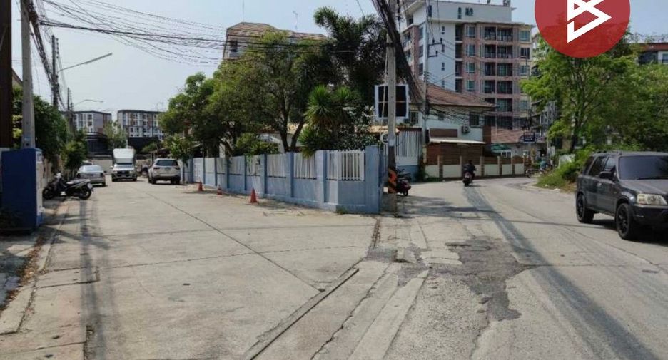 出售 3 卧室 联排别墅 在 Mueang Chon Buri, Chon Buri