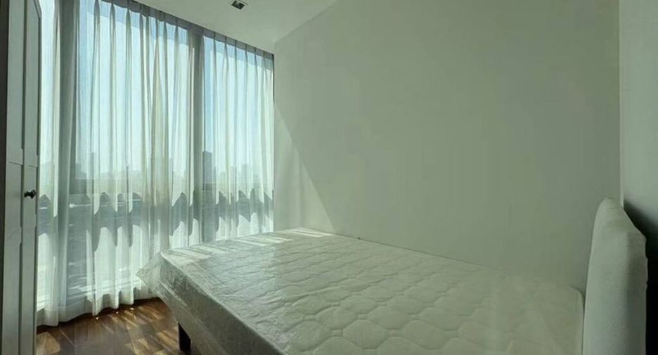 Condo en alquiler de 2 habitaciones en Pathum Wan, Bangkok